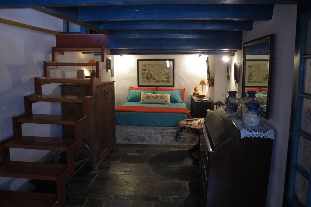 Blue Door Apartment โมเน็มวาซี ภายนอก รูปภาพ